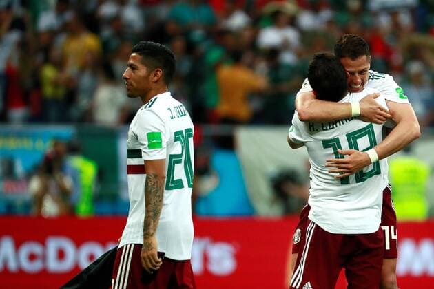 WM 2018, Südkorea - Mexiko (L-R) Mexican forward Javier Aquino, Mexican midfielder Andres Guardado, and Mexican forward Javier Hernandez, at the end of the FIFA World Cup WM Weltmeisterschaft Fussball 2018 Group F soccer match between Korea Republic and Mexico, in Rostov-On-Don, Russia, 23 June 2018. KOREA REPUBLIC VS. MEXICO !ACHTUNG: NUR REDAKTIONELLE NUTZUNG!  Copyright: xJosexMendezx FWC28-119 20180623-636653777688092145