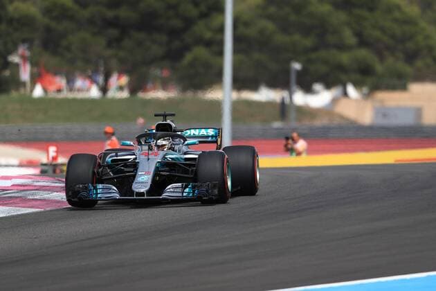 24th June 2018, Circuit Paul Ricard, Le Castellet, France; French Formula One Grand Prix, race day; Mercedes AMG Petronas Motorsport, Lewis Hamilton leads the race early  ActionPlus12040284 Octane