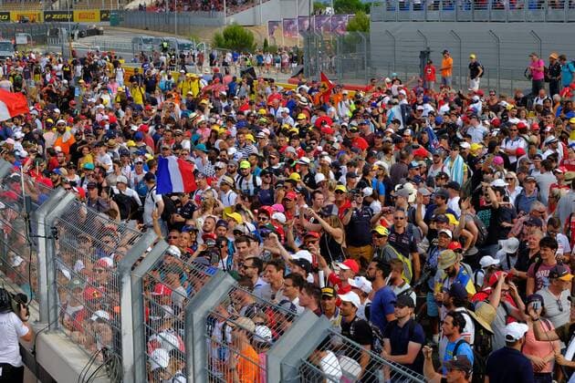 June 24, 2018 - Le Castellet, Var, France - Mercedes 44 Driver LEWIS HAMILTON (GBR) win the Formula one French Grand Prix at the Paul Ricard circuit at Le Castellet - France, Max Verstappen finish second and Kimi Raikkonen third..The public invades the circuit after the race. F1 2018: French Grand Prix : Lewis Hamilton won - ZUMAp119 20180624_zaf_p119_006 Copyright: xPierrexSteveninx