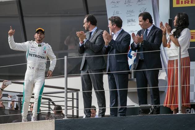 Lewis Hamilton (Mercedes AMG Petronas Formula One Team) bei der Siegerehrung Grosser Preis von Frankreich 2018, Rennen, Motorsport, Formel 1, 24.06.2018 Le Castellet Copyright: xEibner-Pressefoto Illmannx EP_eer