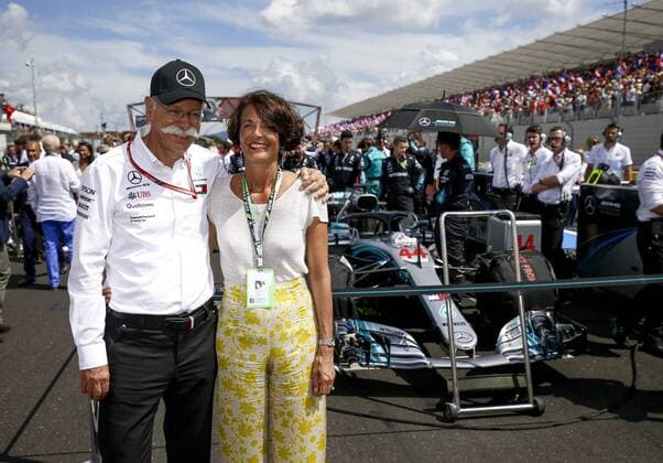 Motorsports: FIA Formula One World Championship WM Weltmeisterschaft 2018, Grand Prix of France, Dr. Dieter Zetsche (Chairman of the Board of Management of Daimler AG, Head of Mercedes-Benz Cars) and his wife Anne Le Castellet France