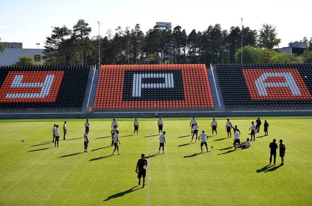 YEKATERINBURG, RUSSIA â€“ JUNE 26, 2018: Players of the Mexican men s national football team training for their upcoming 2018 FIFA World Cup WM Weltmeisterschaft Fussball Group F match against Sweden at Yekaterinburg Arena Stadium. Donat Sorokin TASS  TS0866F6