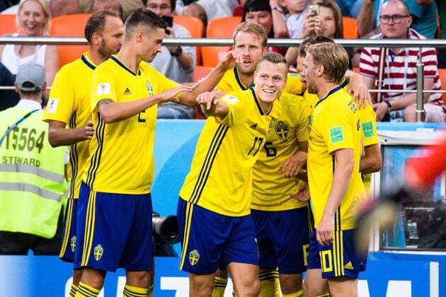 180627 Players of Sweden celebrates after the 0-1 goal by Ludwig Augustinsson the FIFA World Cup WM Weltmeisterschaft Fussball group stage match between Mexico and Sweden on June 27, 2018 in Ekaterinburg. Photo: Petter Arvidson BILDBYRN kod PA 87737 Copyright: PETTERxARVIDSON BB180627PA094