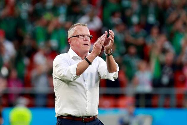Swedish coach Janne Andersson celebrates at the end of the FIFA World Cup WM Weltmeisterschaft Fussball 2018 Group F soccer match between Mexico and Sweden, in Ekaterinburg, Russia, 27 June 2018. MEXICO VS. SWEDEN !ACHTUNG: NUR REDAKTIONELLE NUTZUNG!  Copyright: xJosexMendezx FWC42-161 20180627-636657194768860454