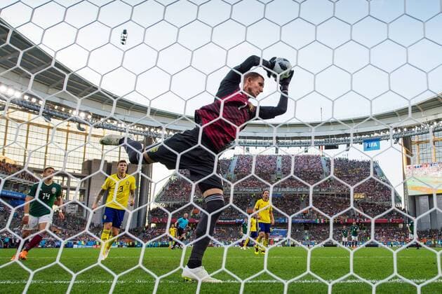 180627 Goalkeeper Robin Olsen of Sweden during the FIFA World Cup WM Weltmeisterschaft Fussball group stage match between Mexico and Sweden on June 27, 2018 in Ekaterinburg. Photo: Joel Marklund BILDBYRN kod JM 87737 Copyright: JOELxMARKLUND BB180627JM159