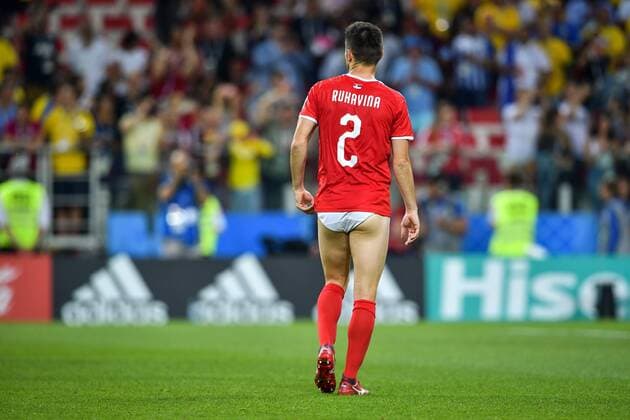 Bilder des Tages - SPORT Antonio Rukavina of Serbia who lost his shorts walks towards the sideline after their Group E match against Brazil during the FIFA World Cup WM Weltmeisterschaft Fussball 2018 in Moscow, Russia, 27 June 2018. Brazil beat Serbia to advance into last 16  20180628_82348