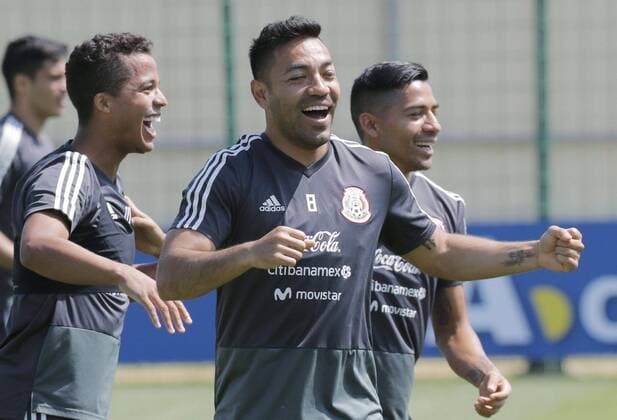 Mexico s player Marco Fabian (C) attends the team s training session held in Moscow, Russia, 28 June 2018. Mexico will face Brazil in their 2018 FIFA 2018 World Cup round of 16 soccer match on 02 July 2018. Training session of Mexico !ACHTUNG: NUR REDAKTIONELLE NUTZUNG!  Copyright: xLavandeirax MUN488 20180628-636657956092680268