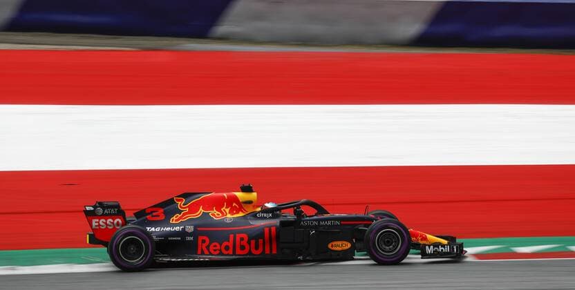 Motorsports: FIA Formula One World Championship WM Weltmeisterschaft 2018, Grand Prix of Austria, 3 Daniel Ricciardo (AUS, Aston Martin Red Bull Racing), Spielberg Austria