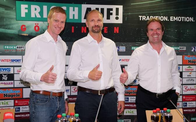 Sport Bilder des Tages BAU 29.06.2018 Göppingen Handball Frisch Auf! Göppingen PK Hartmut Mayerhoffer wird als Trainer vorgestellt, v.l. Christian Schöne (Sportlicher Leiter), Trainer Hartmut Mayerhoffer, Gerd Hofele (Manager)