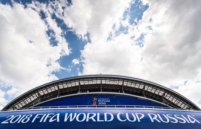 1 Jahr bis WM 2022: Historie, Stadien und Architektur 180630 General view of Kazan Arena prior the FIFA World Cup WM Weltmeisterschaft Fussball round of 16 match between France and Argentina on June 30, 2018 in Kazan. Photo: Petter Arvidson BILDBYRN kod PA 92079 Copyright: PETTERxARVIDSON BB180630PA009