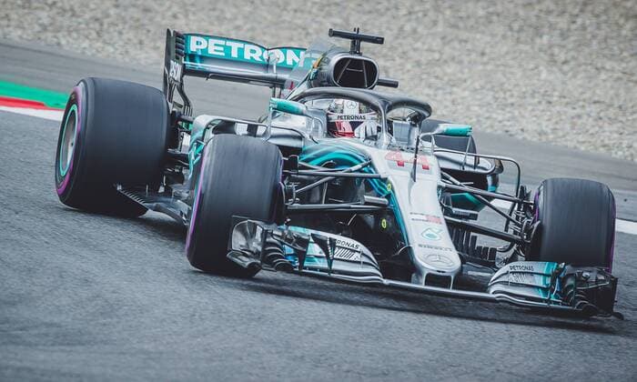 30.06.2018, Red Bull Ring, Spielberg, AUT, FIA, Formel 1, Grosser Preis von Oesterreich, Training, im Bild Lewis Hamilton (GBR, Mercedes) British Formula One driver Lewis Hamilton of Mercedes during training of the Austrian FIA Formula One Grand Prix at the Red Bull Ring in Spielberg, Spielberg