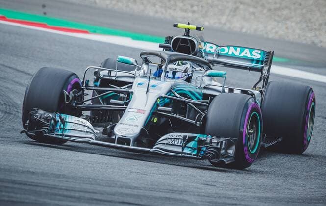 30.06.2018, Red Bull Ring, Spielberg, AUT, FIA, Formel 1, Grosser Preis von Oesterreich, Training, im Bild Valtteri Bottas (FIN, Mercedes) Finnish Formula One driver Valtteri Bottas of Mercedes during training of the Austrian FIA Formula One Grand Prix at the Red Bull Ring in Spielberg, Spielberg