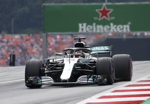 FORMULA 1 - GP of Austria 2018 SPIELBERG,AUSTRIA,30.JUN.18 - MOTORSPORTS, FORMULA 1 - Grand Prix of Austria, Red Bull Ring, free practice. Image shows Lewis Hamilton (GBR Mercedes). GEPAxpictures xWolfgangxGrebien