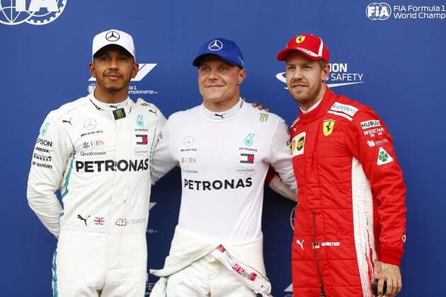 Motorsports: FIA Formula One World Championship WM Weltmeisterschaft 2018, Grand Prix of Austria, 44 Lewis Hamilton (GBR, Mercedes AMG Petronas Motorsport), 77 Valtteri Bottas (FIN, Mercedes AMG Petronas Motorsport), 5 Sebastian Vettel (GER, Scuderia Ferrari), Spielberg Austria