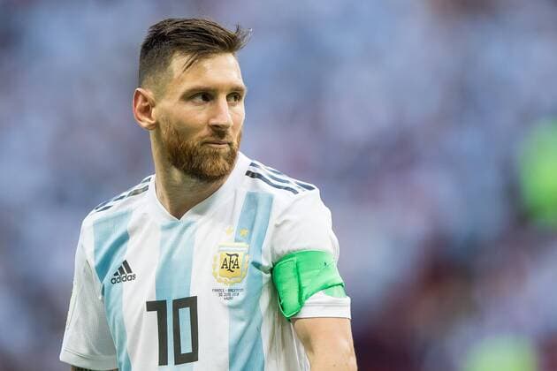 WM 2018, Frankreich - Argentinien 30.06.2018 KAZAN (KAZAN ARENA) PILKA NOZNA (FOOTBALL) MISTRZOSTWA SWIATA ROSJA 2018 FIFA World Cup WM Weltmeisterschaft Fussball RUSSIA 2018 FRANCJA - ARGENTYNA (FRANCE-ARGENTINA) NZ LIONEL MESSI FOTO LUKASZ SKWIOT CYFRASPORT NEWSPIX.PL --- Newspix.pl FRANCE OUT!  20180630CSLS0067