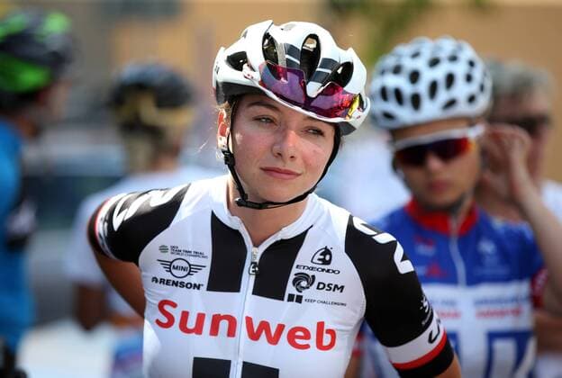 Radsport, Deutsche Meisterschaft Straße 2018 Frauen über 132km in Einhausen (HES) am 30.06.2018, xmdx, Liane Lippert (Team Sunweb Women ) vor dem Start der Frauenrennens, sichert sich später den Meistertitel, Deutsche Meisterschaft Strasse 2018 Frauen