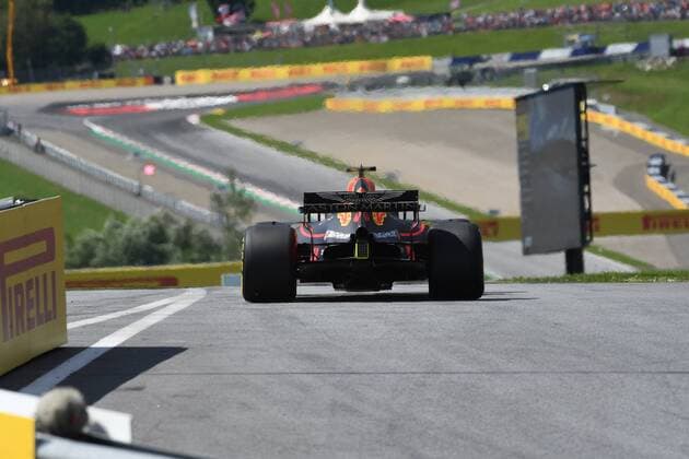 Daniel Ricciardo (Aston Martin Red Bull Racing) kommt aus der Box, Formel 1 Grosser Preis von Oesterreich, Red Bull Ring, 01.07.2018.2018, Formel 1 Grosser Preis von Oesterreich, Red Bull Ring, 01.07.2018 Spielberg Copyright: xEIBNER Florian_Schustx EP_SCHUST