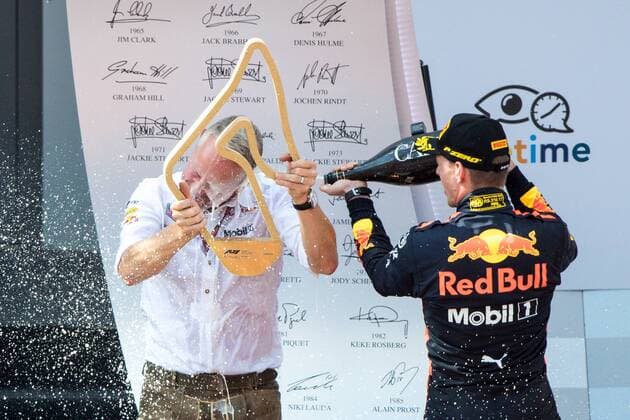FORMULA 1 - GP of Austria 2018 SPIELBERG,AUSTRIA,01.JUL.18 - MOTORSPORTS - Grand Prix of Austria, Red Bull Ring. Image shows the rejoicing of team manager Jonathan Wheatley (Red Bull Racing)) and the rejoicing of Max Verstappen (NED Red Bull Racing). GEPAxpictures xMaticxKlansek