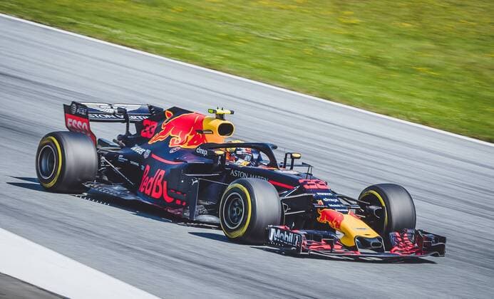 01.07.2018, Red Bull Ring, Spielberg, AUT, FIA, Formel 1, Grosser Preis von Oesterreich, Rennen, im Bild Max Verstappen (NED, Red Bull Racing) Dutch Formula One driver Max Verstappen of Red Bull Racing during race of the Austrian FIA Formula One Grand Prix at the Red Bull Ring in Spielberg, France on 2018 07 01. Spielberg