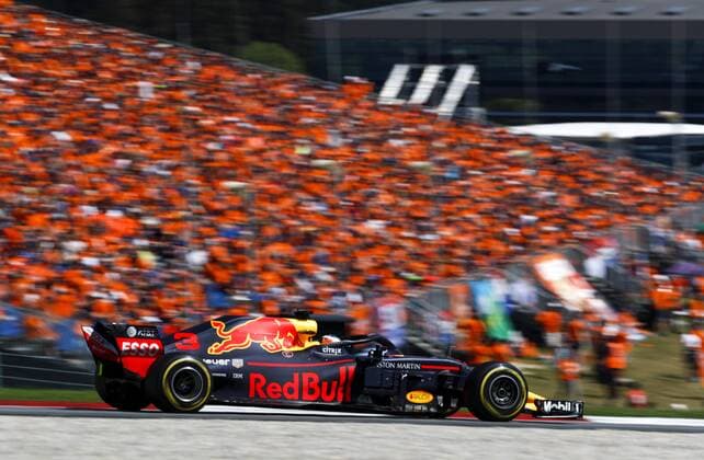 Motorsports: FIA Formula One World Championship WM Weltmeisterschaft 2018, Grand Prix of Austria, 3 Daniel Ricciardo (AUS, Aston Martin Red Bull Racing), Spielberg Austria