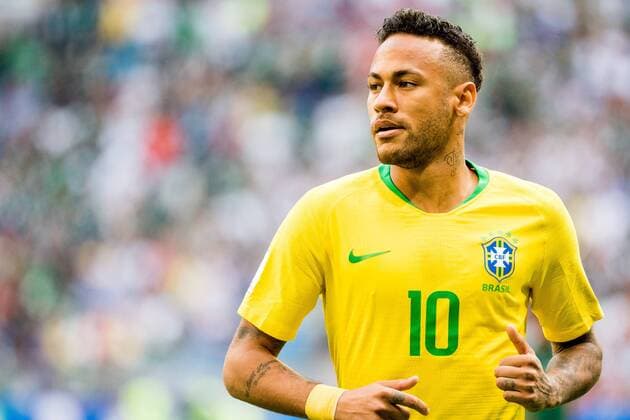 180702 Neymar of Brazil during the FIFA World Cup WM Weltmeisterschaft Fussball round of 16 match between Brazil and Mexico on July 2, 2018 in Samara. Photo: Petter Arvidson BILDBYRAN kod PA 92081 Copyright: PETTERxARVIDSON BB180702PA039