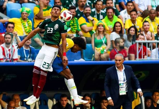 SAMARA, RUSSIA - JULY 2, 2018: Mexicoâ€™s Jesus Gallardo, Brazilâ€™s Willian and his head coach Tite (Adenor Leonardo Bacchi, L-R) in their 2018 FIFA World Cup WM Weltmeisterschaft Fussball Round of 16 match at Samara Arena Stadium. Sergei Savostyanov TASS  TS08796B