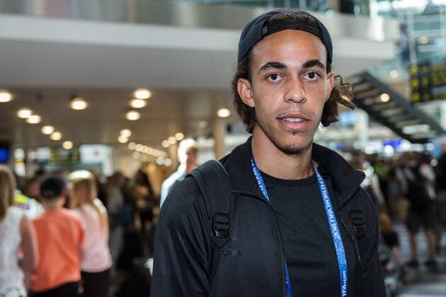 WM 2018, Nationalteam Dänemark - Ankunft in Kopenhagen Yussuf Poulsen ankommer sammen med resten af det danske fodboldlandshold til Kastrup Lufthavn mandag den 2. juli 2018.. Danskerne ankom i et chartret fly kl cirka 15.55 til Koebenhavn fra Rusland. , Denmark  Copyright: MartinxSylvestx cop120 spdk20180702-172243-L