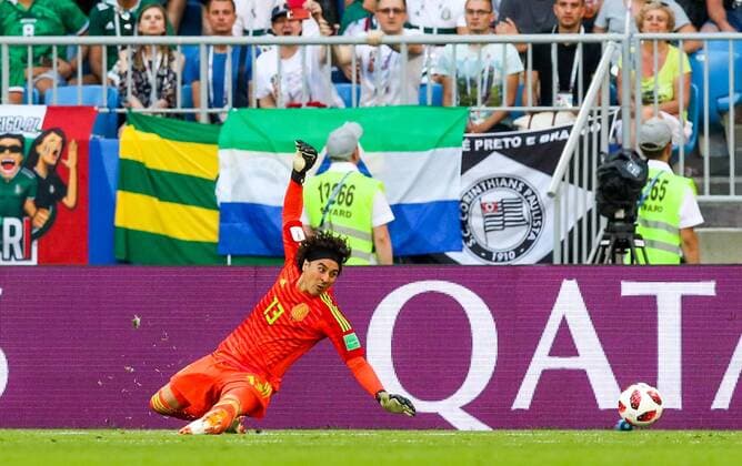 SAMARA, RUSSIA - JULY 2, 2018: Mexicoâ€™s Guillermo Ochoa concedes a goal in their 2018 FIFA World Cup WM Weltmeisterschaft Fussball Round of 16 match against Brazil at Samara Arena Stadium; Brazil wins 2-0. Sergei Savostyanov TASS  TS0879C6