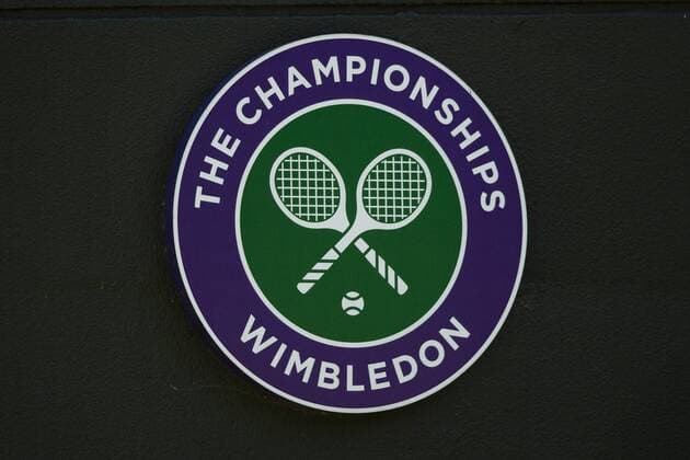 180702 The logo of the Wimbledon championships during day 1 of Wimbledon on July 2, 2018 in London. Photo: Ludvig Thunman BILDBYRN kod LT 35496 Copyright: LUDVIGxTHUNMAN BB180702LT059