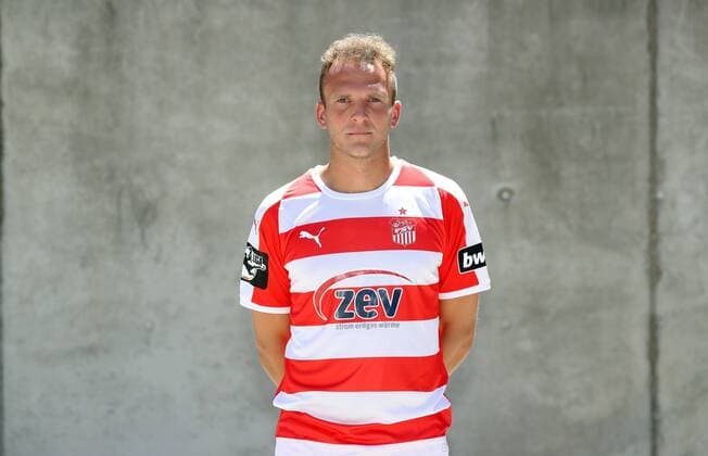 Fussball 3.Liga Zwickau, 02.07.2018, Fussball, 3.Liga, FSV Zwickau , Porträttermin 2018 2019 , Im Bild: Julius Reinhardt ; FSV Zwickau ,