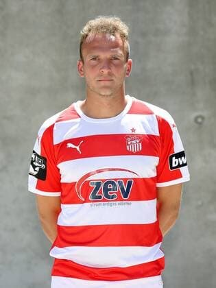 Fussball 3.Liga Zwickau, 02.07.2018, Fussball, 3.Liga, FSV Zwickau , Porträttermin 2018 2019 , Im Bild: Julius Reinhardt ; FSV Zwickau ,