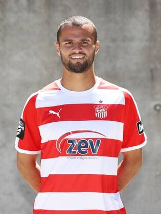 Fussball 3.Liga Zwickau, 02.07.2018, Fussball, 3.Liga, FSV Zwickau , Porträttermin 2018 2019 , Im Bild: Fabian Eisele ; FSV Zwickau ,