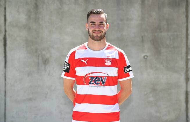 Fussball 3.Liga Zwickau, 02.07.2018, Fussball, 3.Liga, FSV Zwickau , Porträttermin 2018 2019 , Im Bild: Morris Schröter Schroeter ; FSV Zwickau ,