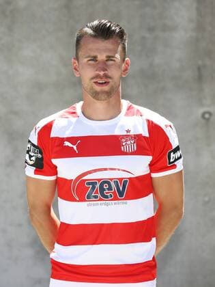 Fussball 3.Liga Zwickau, 02.07.2018, Fussball, 3.Liga, FSV Zwickau , Porträttermin 2018 2019 , Im Bild: Nilas MIatke ; FSV Zwickau ,
