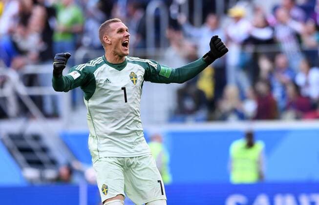 FUSSBALL WM 2018 Achtelfinale ------ Schweden - Schweiz 03.07.2018 Torwart Robin Olsen (Schweden) *** FIFA World Cup 2018 Eighth finals Sweden Switzerland 03 07 2018 Goalkeeper Robin Olsen Sweden 