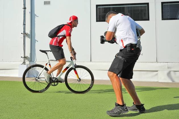 Sebastian Vettel (Scuderia Ferrari) mit Mountainbike AUT, FIA, Formel 1, Grosser Preis von Grossbritannien Silverstone Copyright: xEIBNER Illmannx EX_EER
