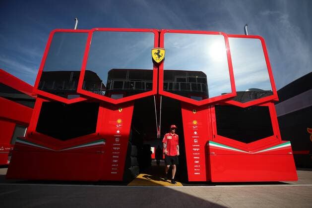 Kimi Raikkoenen (Scuderia Ferrari) verlaesst das Ferrarigebaeude AUT, FIA, Formel 1, Grosser Preis von Grossbritannien Silverstone Copyright: xEIBNER Illmannx EX_EER