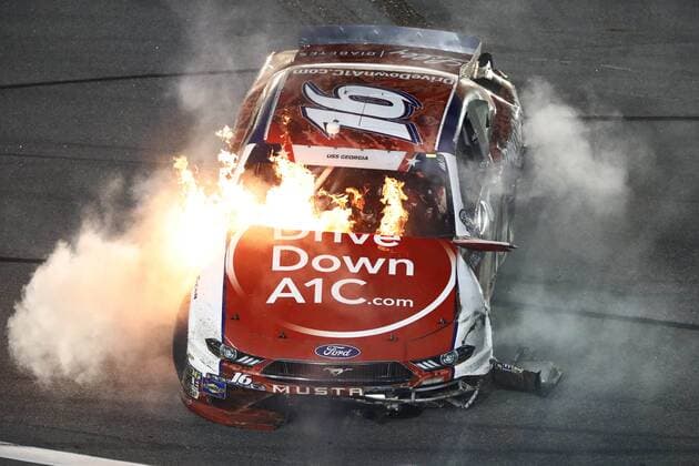 Sport Themen der Woche KW27 Sport-Bilder des Tages July 6, 2018 - Daytona Beach, Florida, United States of America - Ryan Reed (16) slides through the infield grass to bring out a caution during the Coca-Cola Firecracker 250 at Daytona International Speedway in Daytona Beach, Florida. NASCAR Motorsport USA 2018: Xfinity Series Coca-Cola Firecracker 250 July 06 - ZUMAa161 20180706_zaa_a161_054 Copyright: xChrisxOwensxAspxIncx