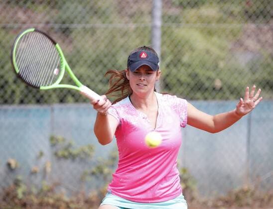 Tennis Hessen - Hessenliga Damen Sommer 2018 07.07.2018 Tennis 65 Eschborn - TC Viernheim v.l. Monika Stanikova (Eschborn) T65 Eschborn - TC Viernheim