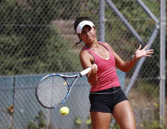 Tennis Hessen - Hessenliga Damen Sommer 2018 07.07.2018 Tennis 65 Eschborn - TC Viernheim v.l. Rosie Henderson (Viernheim) T65 Eschborn - TC Viernheim