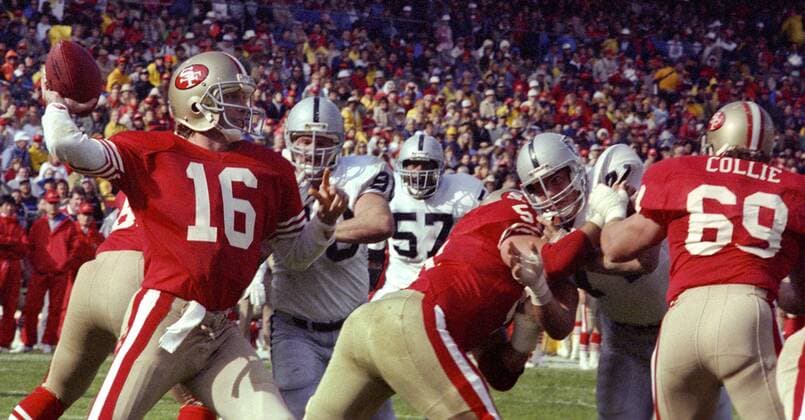 November 13, 1988 - San Francisco, California, U.S - San Francisco 49ers vs Los Angles Raiders at Candlestick Park Sunday, November 13, 1988. Raiders Beat 49ers 9-3. San Francisco 49ers quarterback Joe Montana (16) passing ball. NFL American Football Herren USA 1988: 49ers 9:3 LA Raiders - ZUMAg228 19881113_zap_g228_007 Copyright: xEvanxGolubx