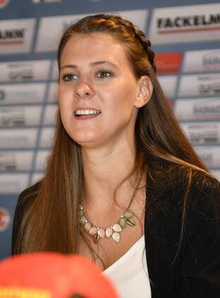 10.07.2018 - Handball - 1. Bundesliga - Saison 2017 2018 - HC Erlangen HCE - Pressekonferenz Pressetermin Medientermin - Vorstellung Ausrüster Kempa - - Mira Olk (Medien und Kommunikation HC Erlangen HCE )