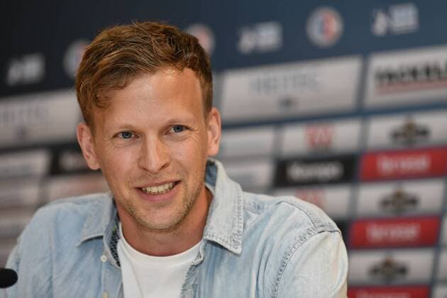 10.07.2018 - Handball - 1. Bundesliga - Saison 2017 2018 - HC Erlangen HCE - Pressekonferenz Pressetermin Medientermin - Vorstellung Ausrüster Kempa - - Tim Grothaus ( Leiter Sponsoring Kempa )