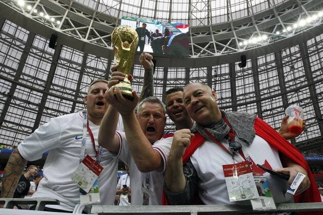 Croatia v England 2018 FIFA World Cup WM Weltmeisterschaft Fussball England fans before the 2018 FIFA World Cup Semi Final match at Luzhniki Stadium, Moscow Content Not Available For UK Newspapers Copyright: xPaulxChestertonx FIL-12009-0400