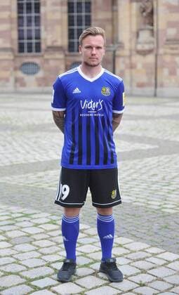 Das Team des 1. FC Saarbrücken am Donnerstag (12.07.2018) vor der Ludwigskirche in Saarbrücken. Im Bild: Sascha Wenninger ( 19).