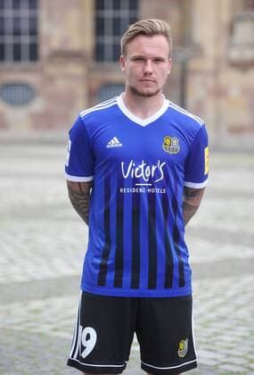 Das Team des 1. FC Saarbrücken am Donnerstag (12.07.2018) vor der Ludwigskirche in Saarbrücken. Im Bild: Sascha Wenninger ( 19).