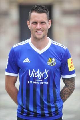 Das Team des 1. FC Saarbrücken am Donnerstag (12.07.2018) vor der Ludwigskirche in Saarbrücken. Im Bild: Markus Obernosterer ( 10).