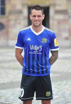Das Team des 1. FC Saarbrücken am Donnerstag (12.07.2018) vor der Ludwigskirche in Saarbrücken. Im Bild: Markus Obernosterer ( 10).