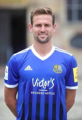 Das Team des 1. FC Saarbrücken am Donnerstag (12.07.2018) vor der Ludwigskirche in Saarbrücken. Im Bild: Marco Holz ( 14).