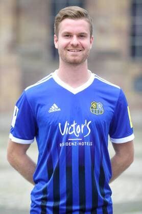 Das Team des 1. FC Saarbrücken am Donnerstag (12.07.2018) vor der Ludwigskirche in Saarbrücken. Im Bild: Sebastian Jacob ( 24).